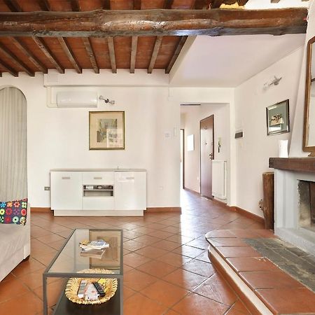 Tornabuoni Apartment- Hosted By Sweetstay Florenz Exterior foto
