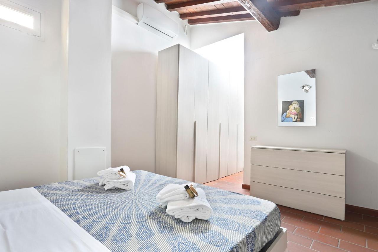 Tornabuoni Apartment- Hosted By Sweetstay Florenz Exterior foto