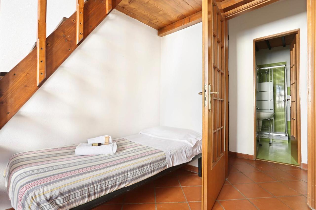 Tornabuoni Apartment- Hosted By Sweetstay Florenz Exterior foto