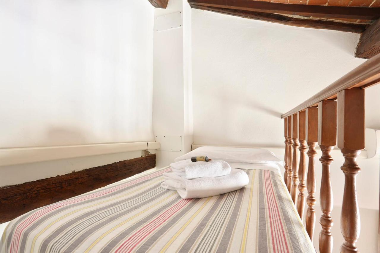Tornabuoni Apartment- Hosted By Sweetstay Florenz Exterior foto